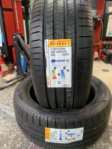 Lốp PIRELLI 275/55R19 có thực sự tốt như những gì được mong đợi?